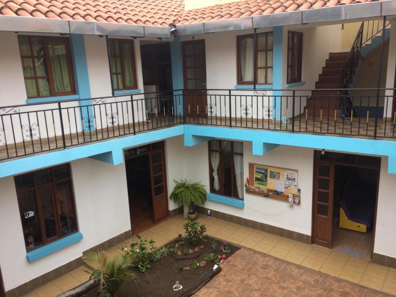 The Celtic Cross Hotel Sucre Exterior foto