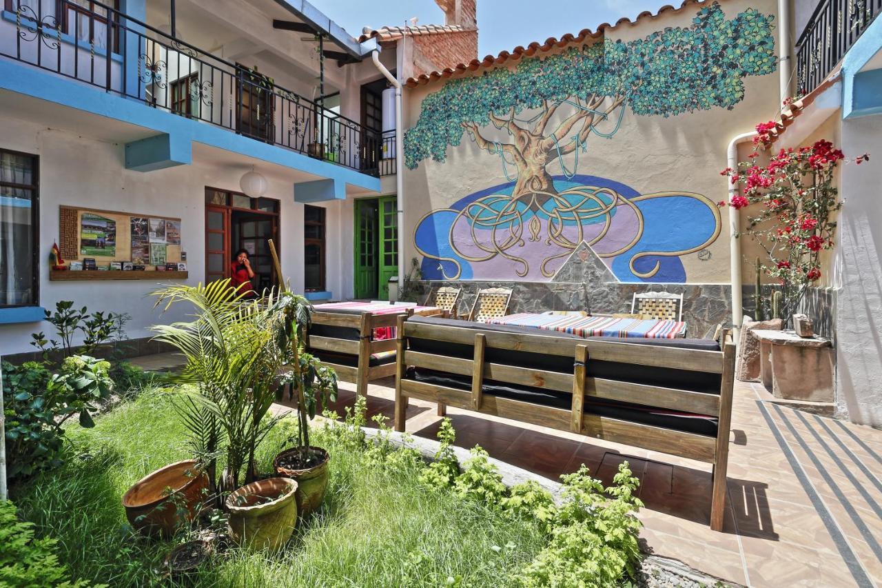 The Celtic Cross Hotel Sucre Exterior foto